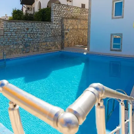 호텔 Hola Bodrum