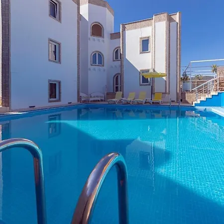 Hola Bodrum 무글라